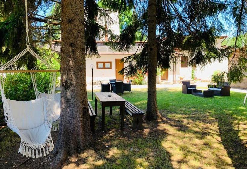 צימר Villa Dei Pini