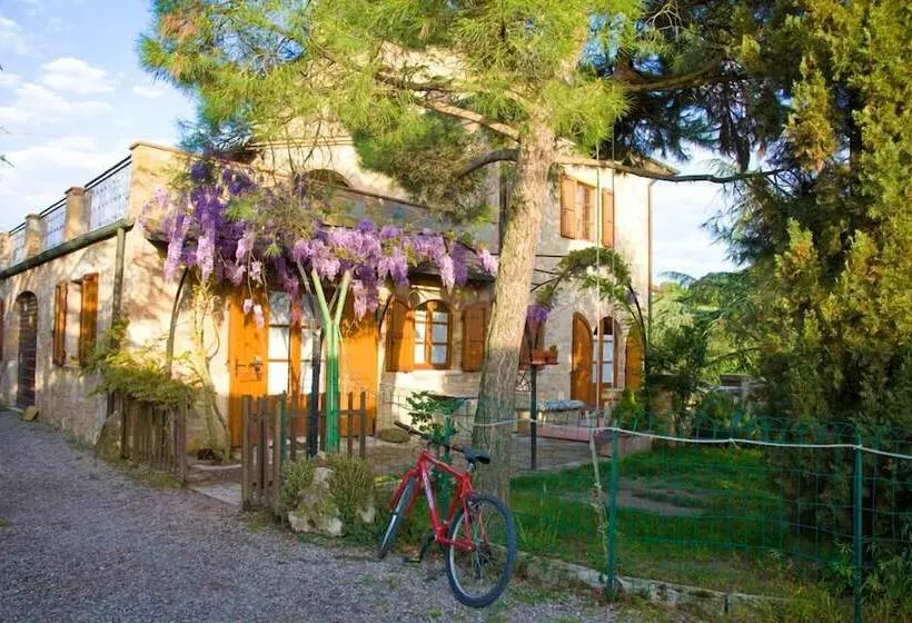 ホテル Agriturismo Cognanello