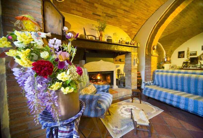 Отель Agriturismo Cognanello