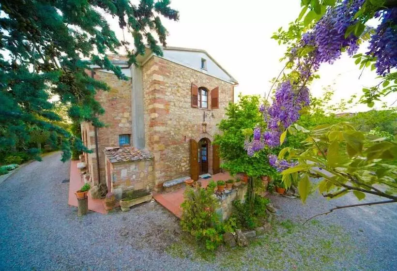 ホテル Agriturismo Cognanello