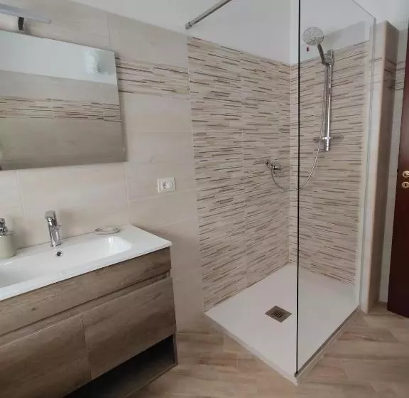 ホテル Agriturismo Donna Bianca