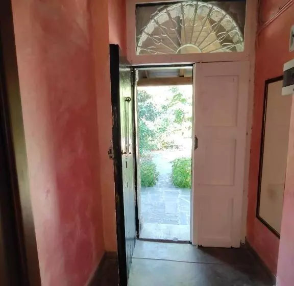 ホテル Agriturismo Donna Bianca
