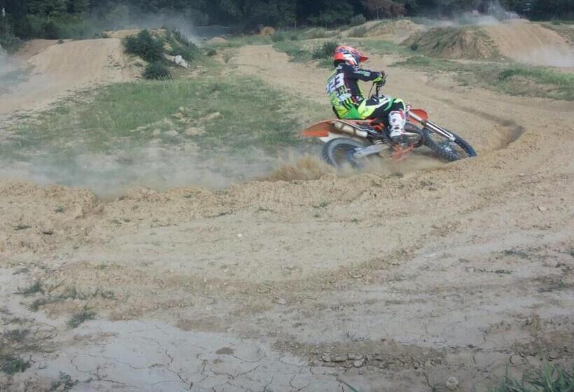 فندق Agriturismo Il Solaio