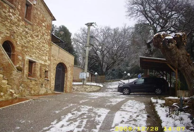 Hotelli Agriturismo Il Solaio