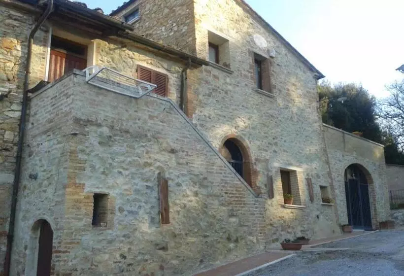 Hotelli Agriturismo Il Solaio