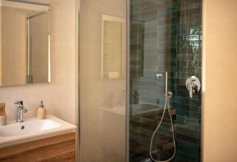 فندق Agriturismo La Genziana