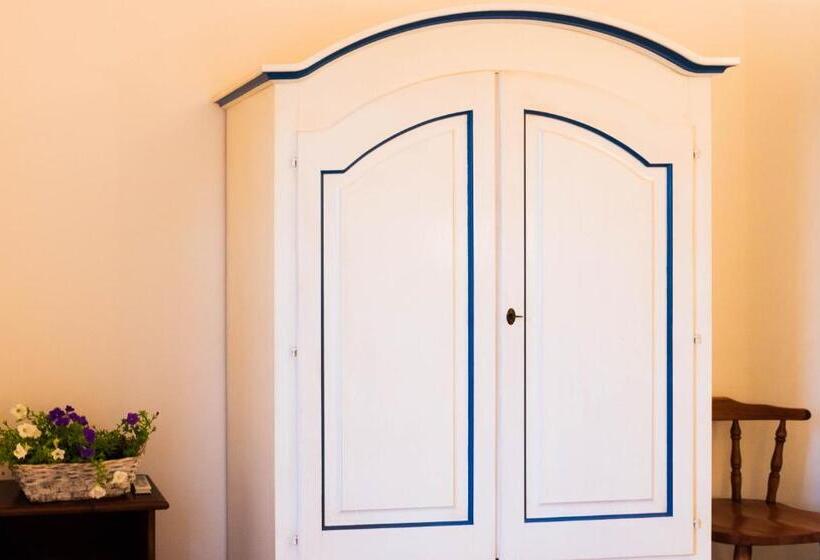 فندق Agriturismo La Genziana