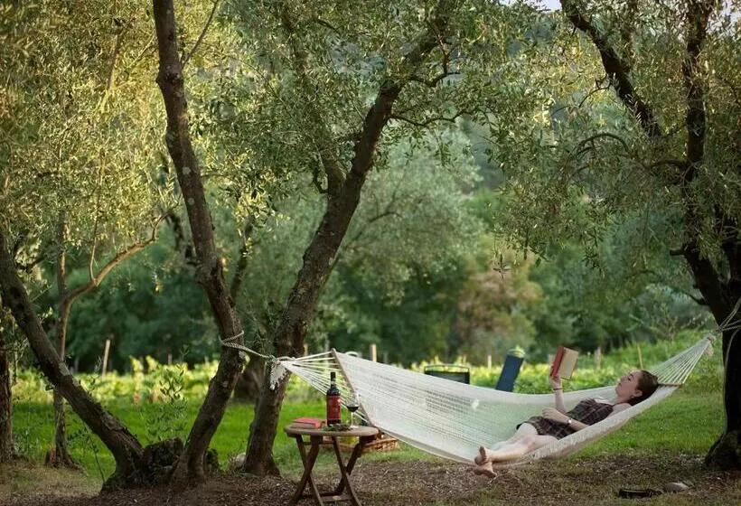 هتل Fattoria Le Poggiola