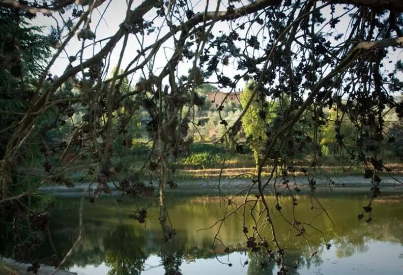 هتل Fattoria Le Poggiola