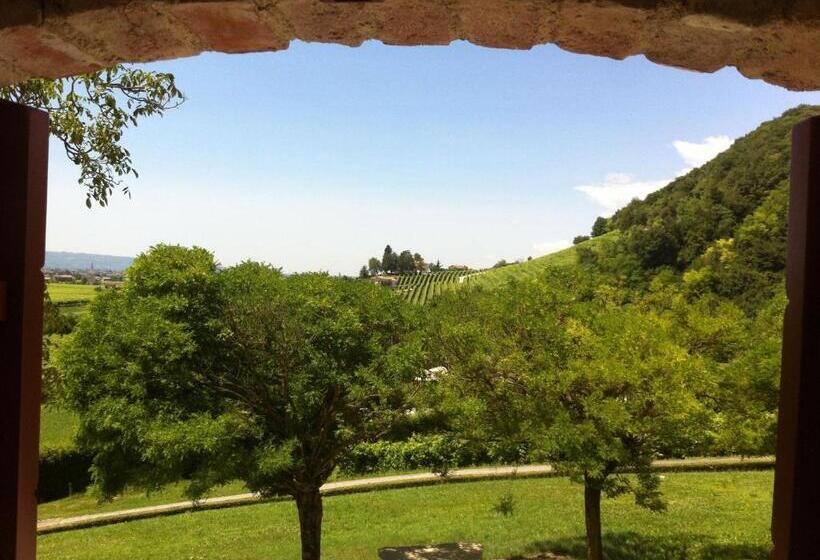 Отель Le Pervinche