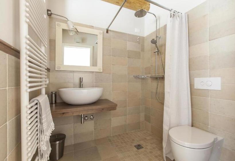 Отель Le Pervinche