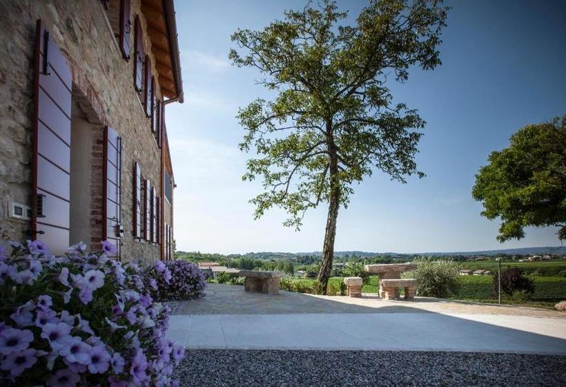 Отель Le Pervinche