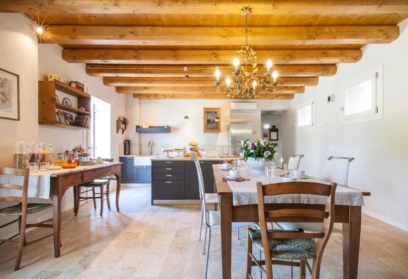 Отель Le Pervinche