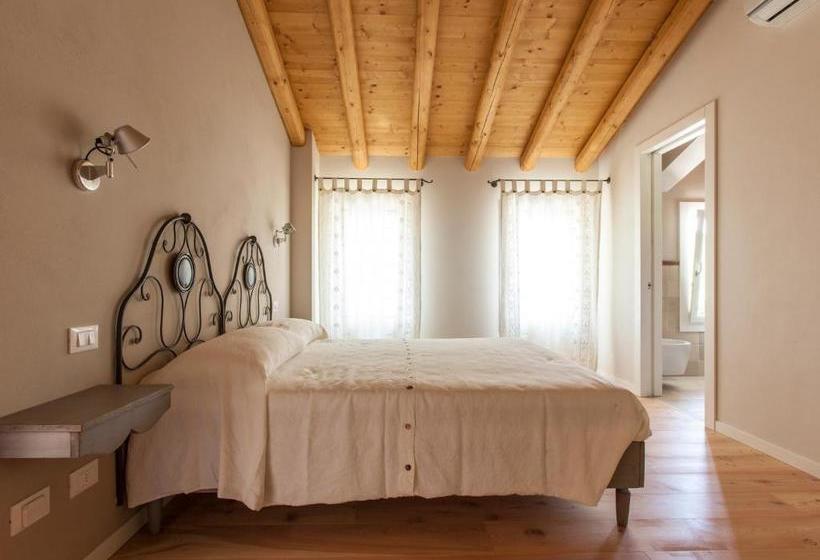 Отель Le Pervinche