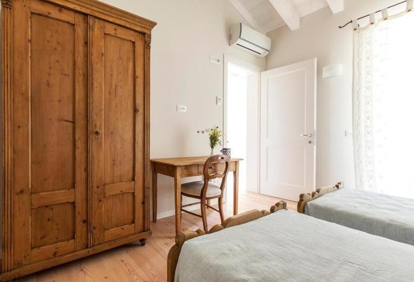 Отель Le Pervinche