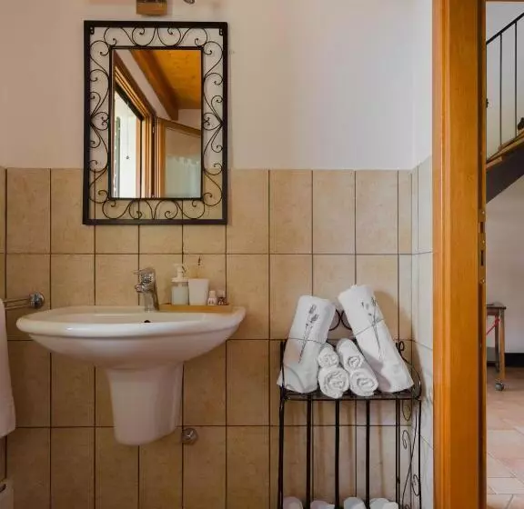 Hotelli Le Vigne Di Adamo