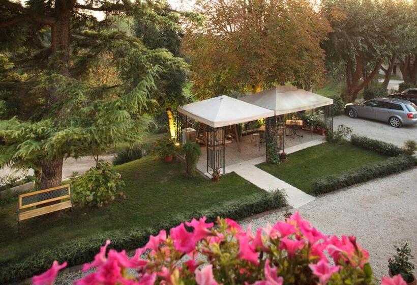 בית מלון כפרי Le Vigne Di Adamo