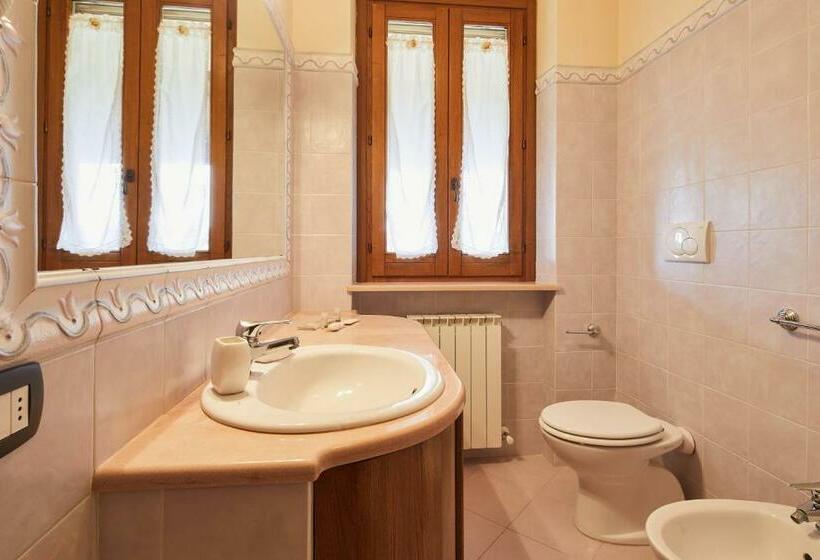 فندق Relais La Cerreta