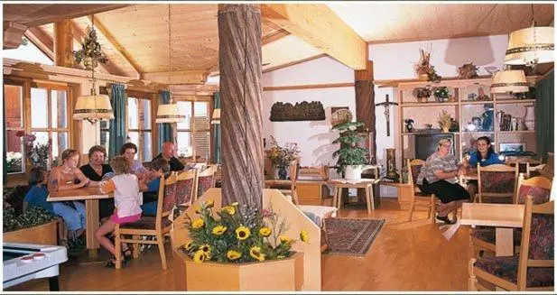 پانسیون Burgfrieden