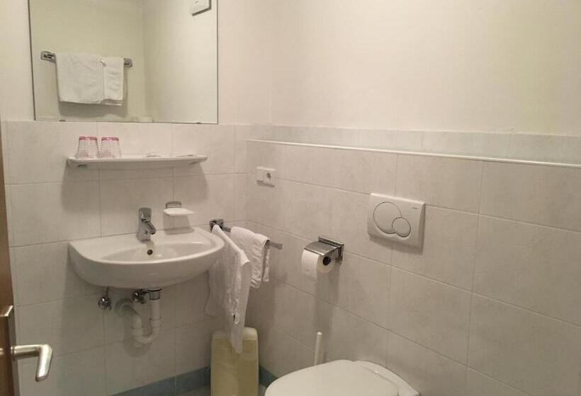 膳宿费 Burgfrieden