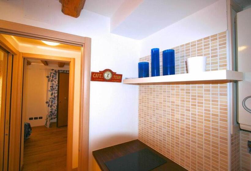 Piazza Grande City Residence