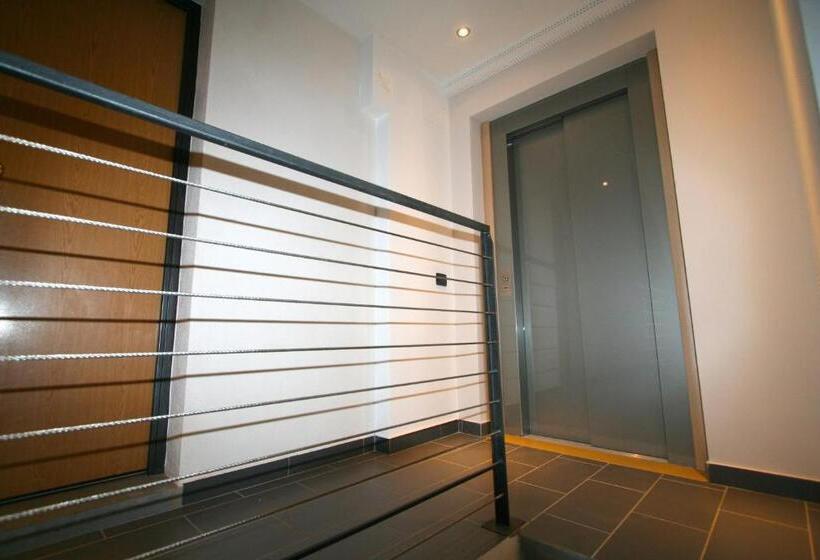 Piazza Grande City Residence