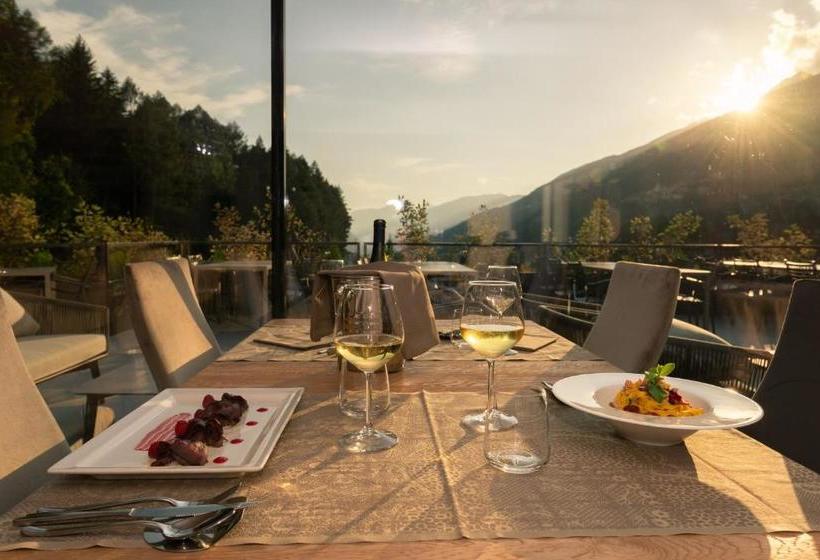 Residence Adamello Resort