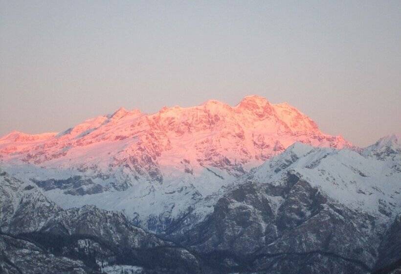 호텔 Agriturismo Alagna