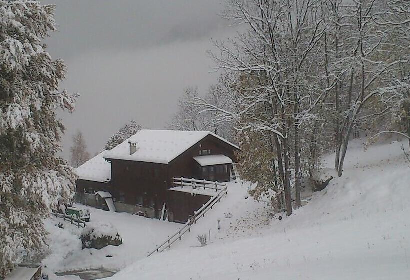 호텔 Agriturismo Alagna