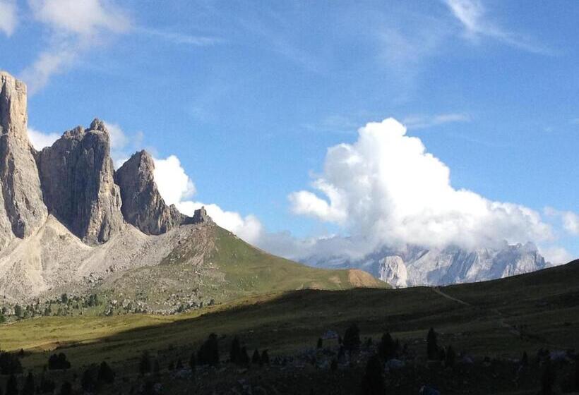 Hotell Agriturismo Maso Larciunei