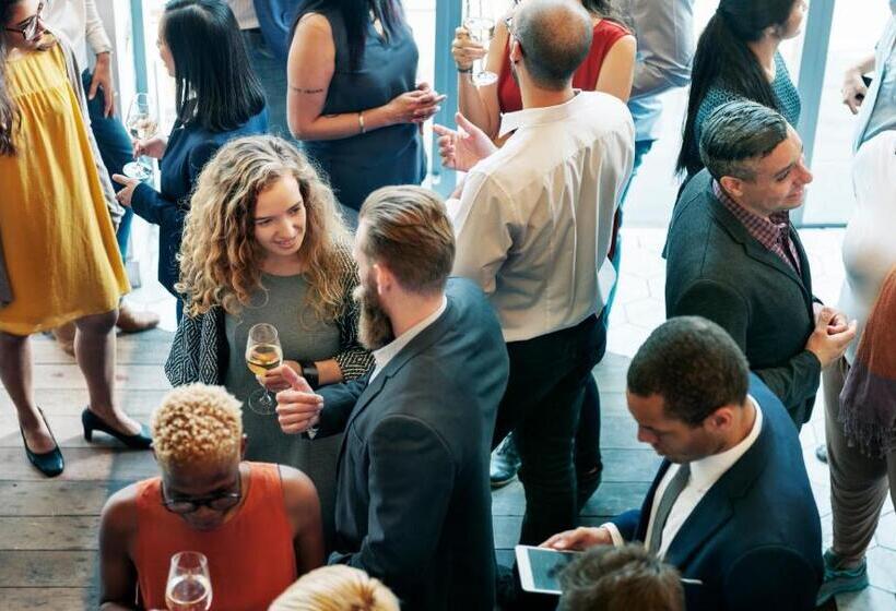 Отель Hôtel Le Domaine Du Moulin De Monjous