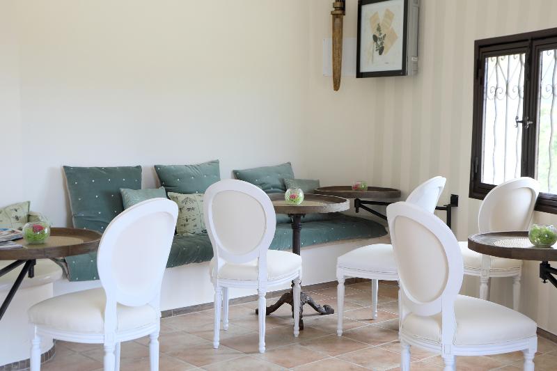 ホテル L'hostellerie Du Moulin Des Oliviers