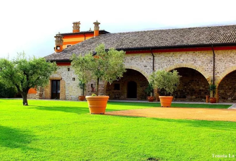 Hotelli Tenuta La Presa