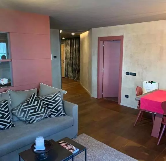 Nei Y Suredl Nevesole