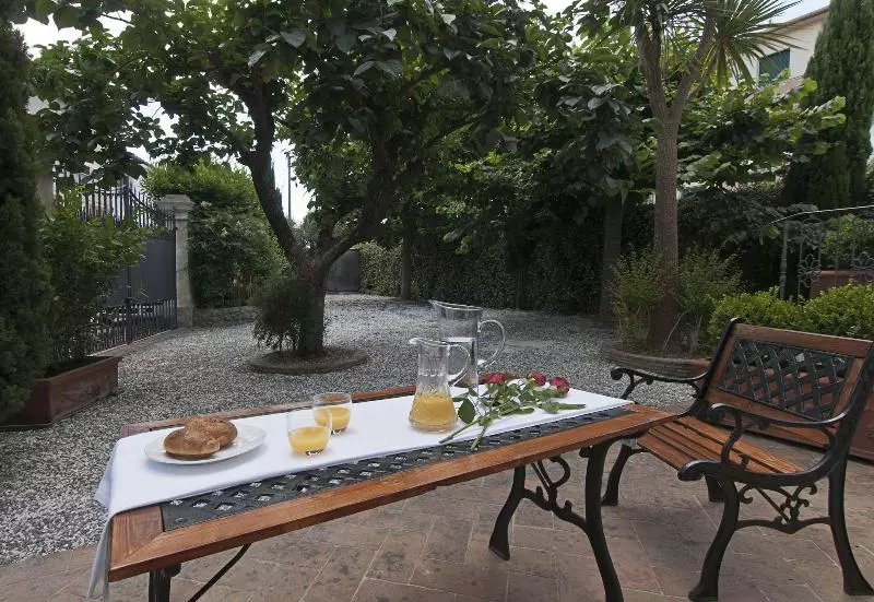 Majatalo Villamorosa