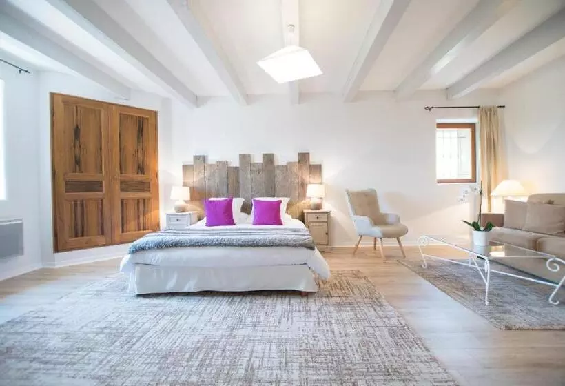 ペンション La Bastide Des Bourguets Adults Only, Mont Ventoux