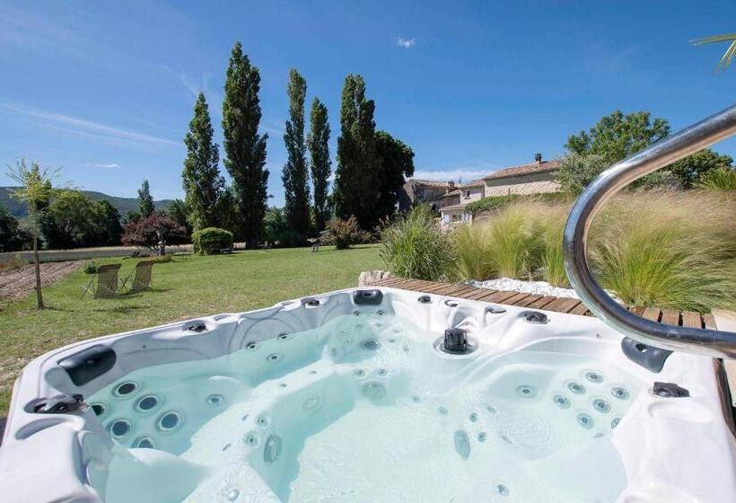ペンション La Bastide Des Bourguets Adults Only, Mont Ventoux