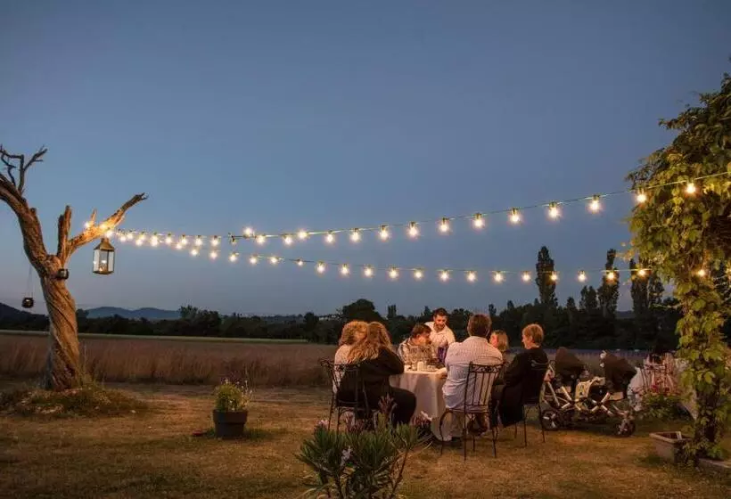 ペンション La Bastide Des Bourguets Adults Only, Mont Ventoux