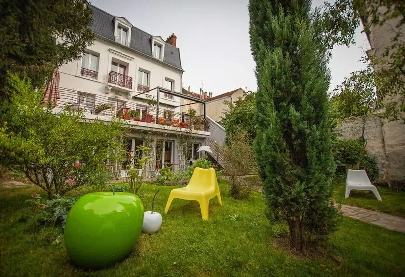 Majatalo Le Jardin Des Toiles