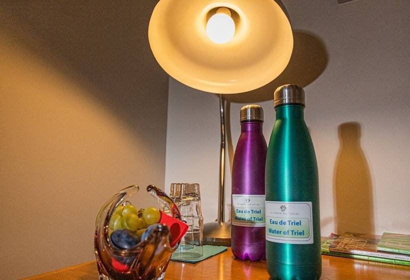 פנסיון Le Jardin Des Toiles