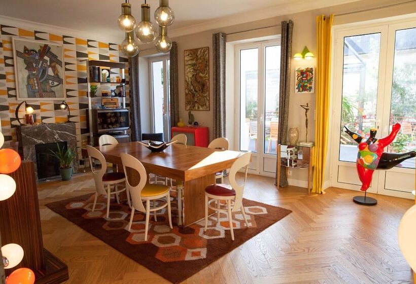 פנסיון Le Jardin Des Toiles