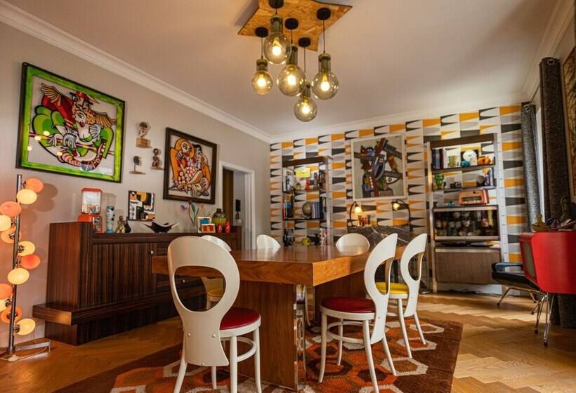 פנסיון Le Jardin Des Toiles