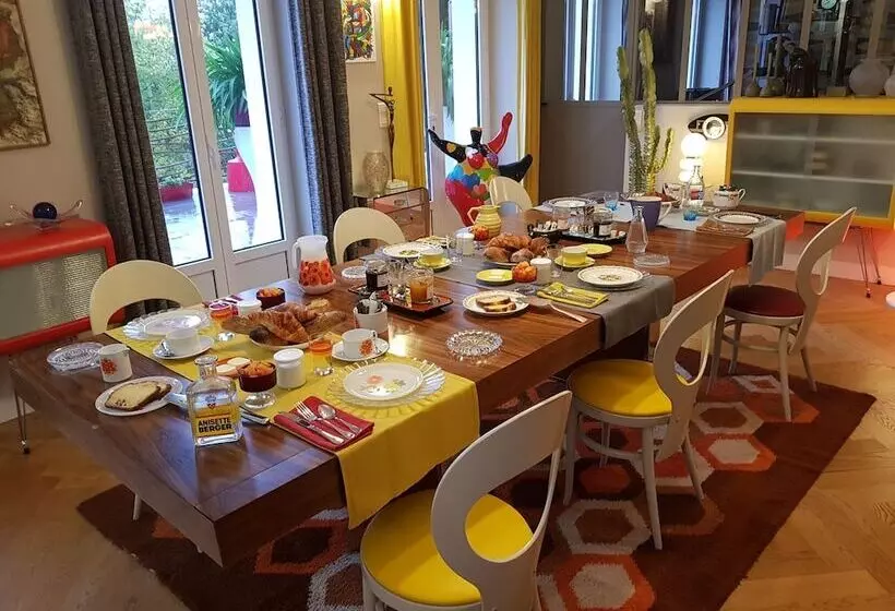 Majatalo Le Jardin Des Toiles