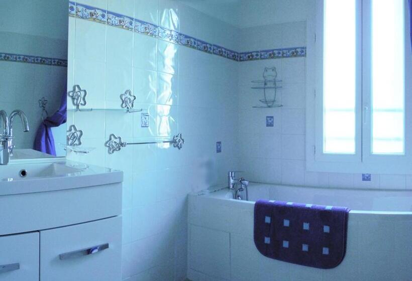 膳宿费 Domaine De Bessilles