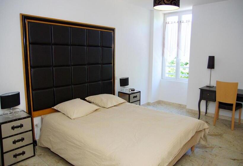 膳宿费 Domaine De Bessilles