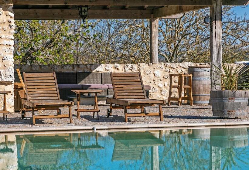 Bed and Breakfast Domaine De Rambeau