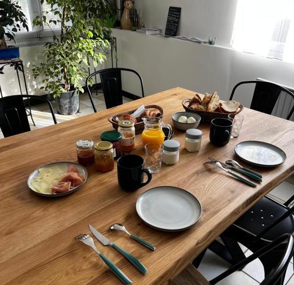 膳宿费 Beaulieu La Source