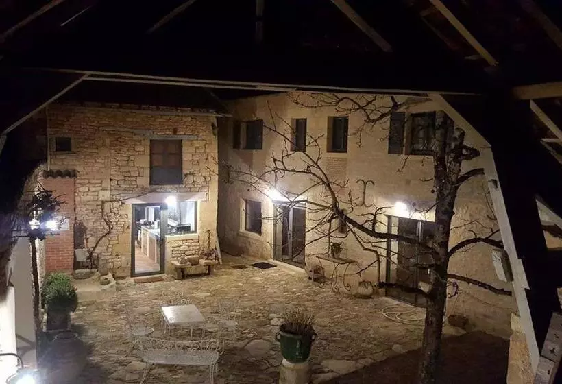 ペンション Le Clos Des Songes