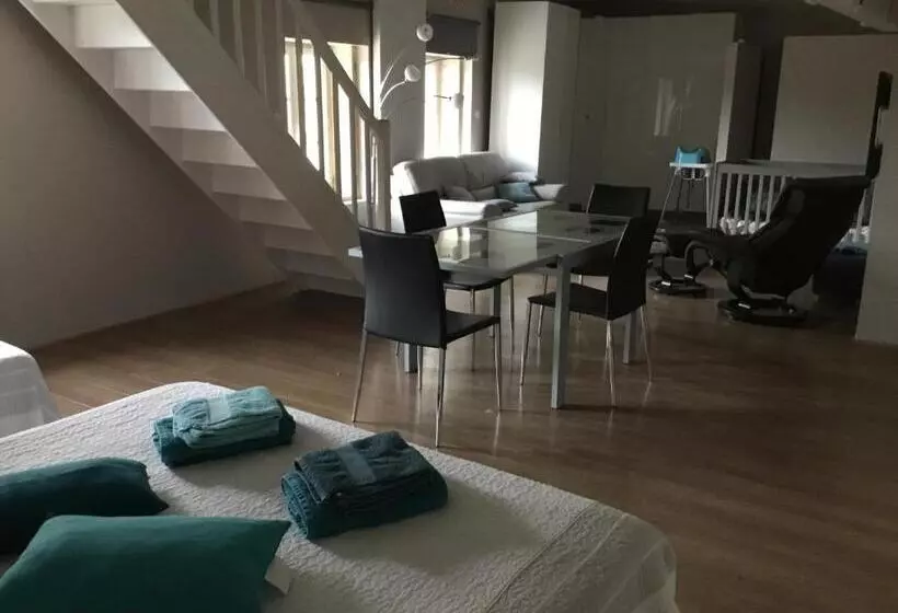 ペンション Les Chambres D'hôtes D'alice Dior