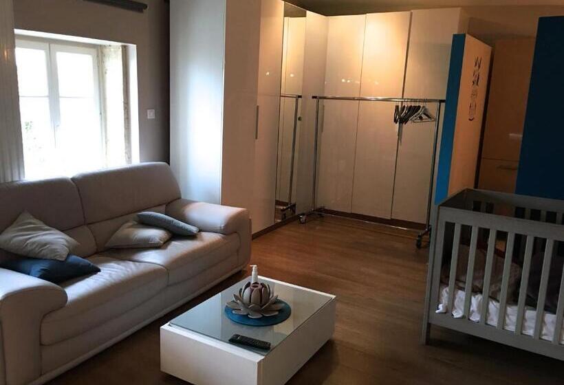 پانسیون Les Chambres D'hôtes D'alice Dior